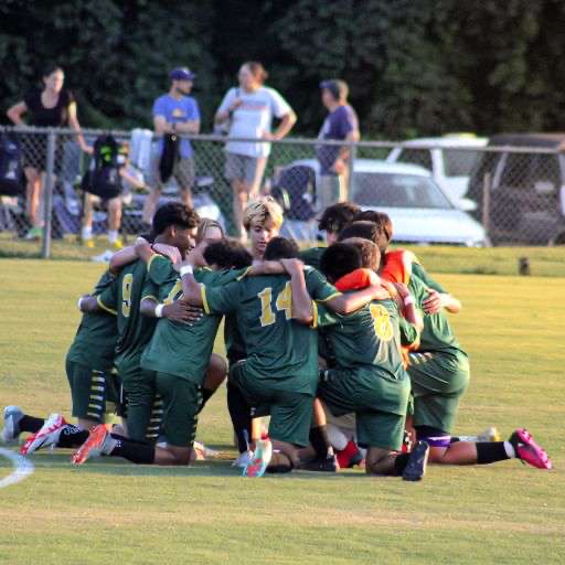 Boys huddle up during game against Mt. Tabor.